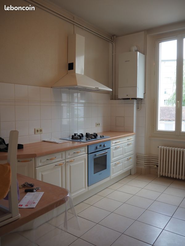 Appartement 2 pièces 77 m² · à Montluçon · 77 m² · 550 €/mois