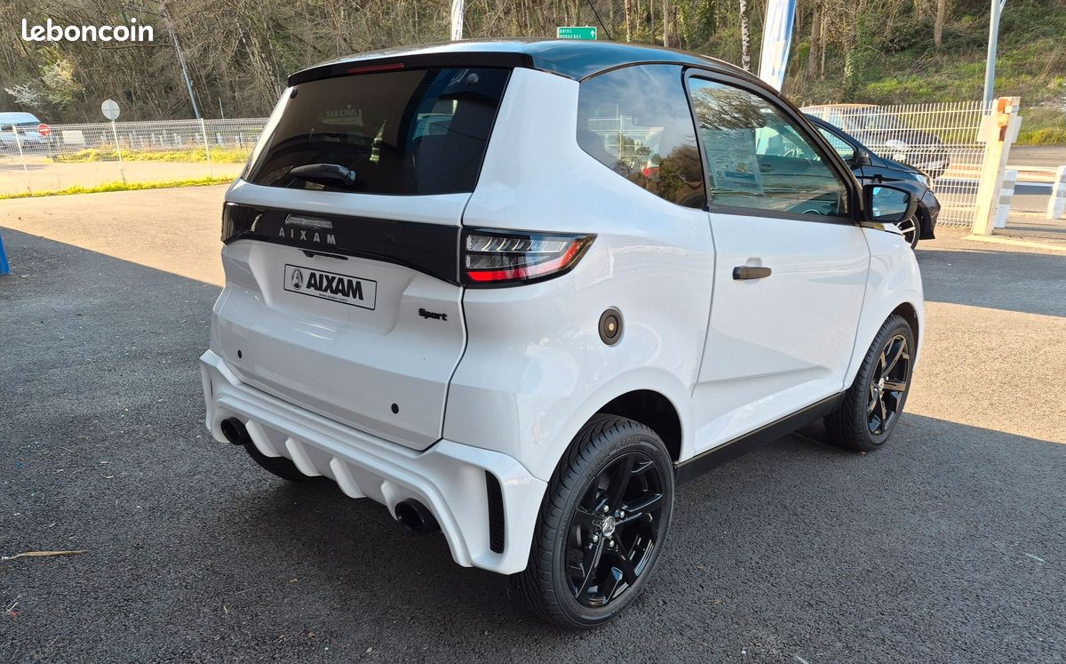 Voiture sans permis Aixam CITY SPORT (image 2)