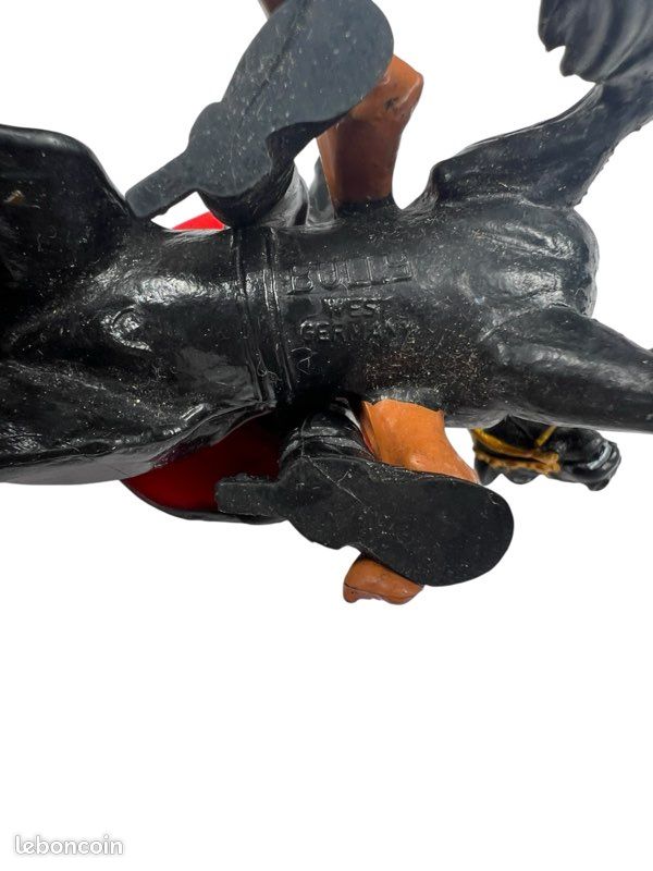 Figurines Bully 1985 - Zorro Et Sergent Garcia (sans épée) - Vintage - PVC - Occasion