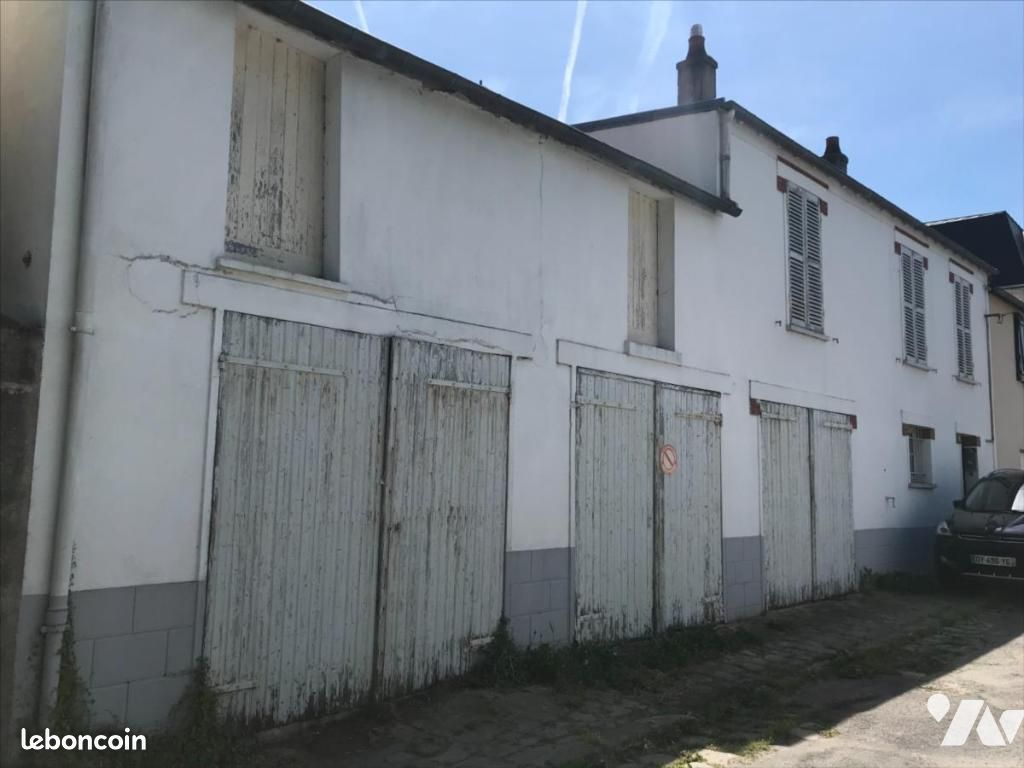 Maison 4 pièces 91 m² · au Malesherbois · 91 m² · 153 000 €