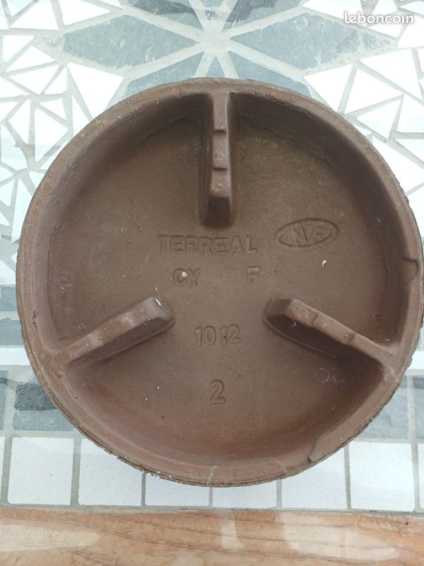 Chapeau de tuile Terreal CY 1012 (image 1)