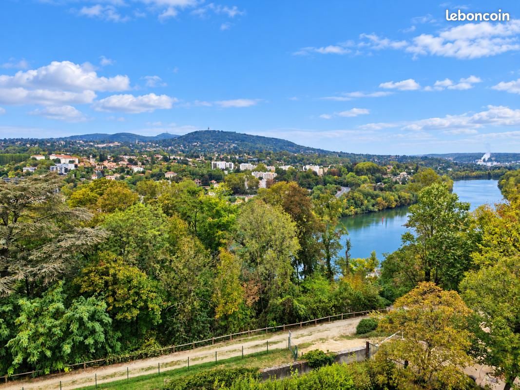 Appartement 3 pièces 90 m² · à Caluire-et-Cuire · 90 m² · 449 000 €