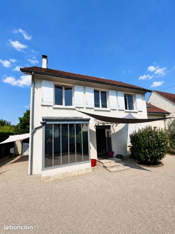 Maison 7 pièces 150 m² · à Lamorlaye · 150 m² · 565 000 €