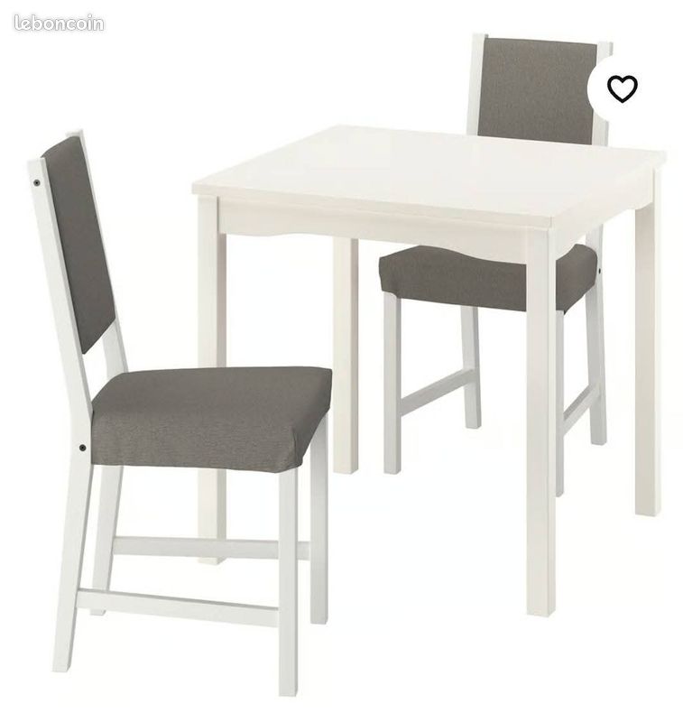 Table pliante Ikéa et deux chaises (image 3)