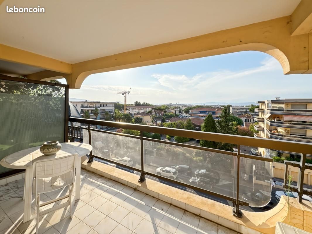 Appartement 1 pièce 25 m² · à Fréjus · 25 m² · 172 000 €