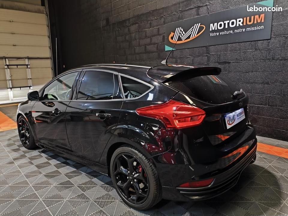 FORD FOCUS 2.0 TDCi - 185 - ST - CAM DE RECUL - RADAR AR - PARK ASSIST - DISTRIBUTION FAIT (image 3)
