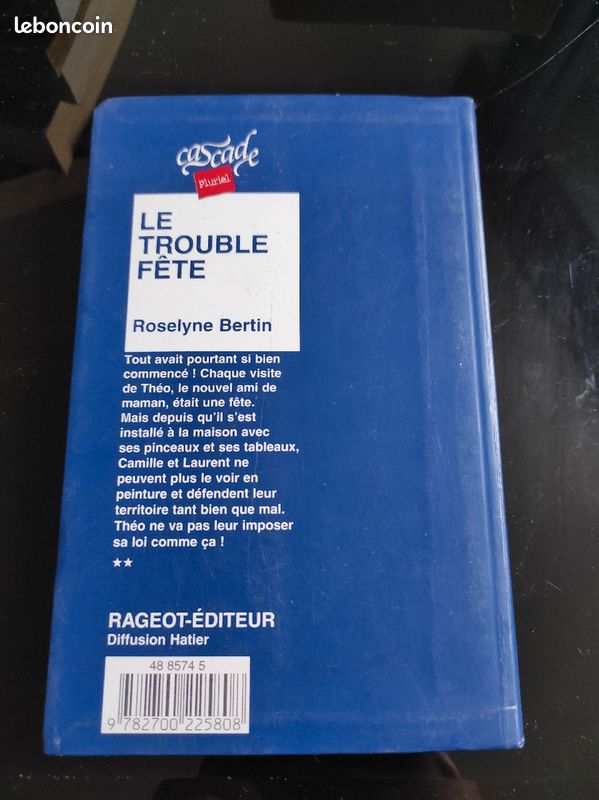 Livre le trouble fête (image 2)