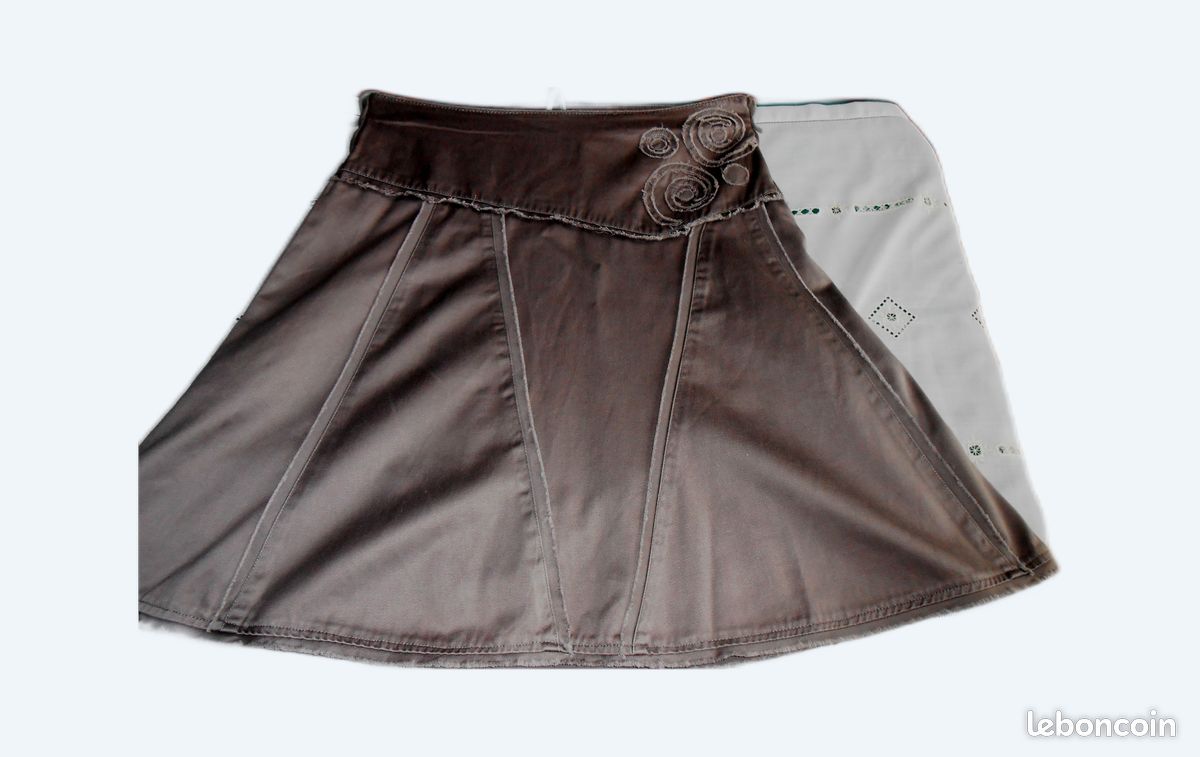 JUPE MATHIEU VINTAGE taille 46 tbe EUR 18,00 - FR