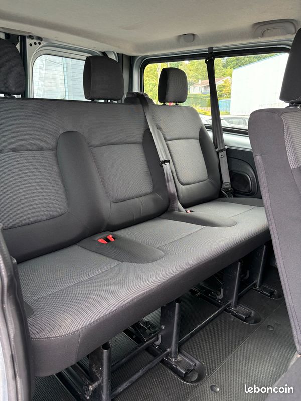 Renault Trafic L2H1 Minibus 9pl DCI 150cv Zen EasyLink TVA Récupérable (image 7)