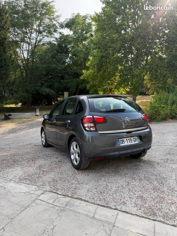 Citroën c3 II 1,2e VTI 12 V 82 cv garantie 3 mois (image 4)