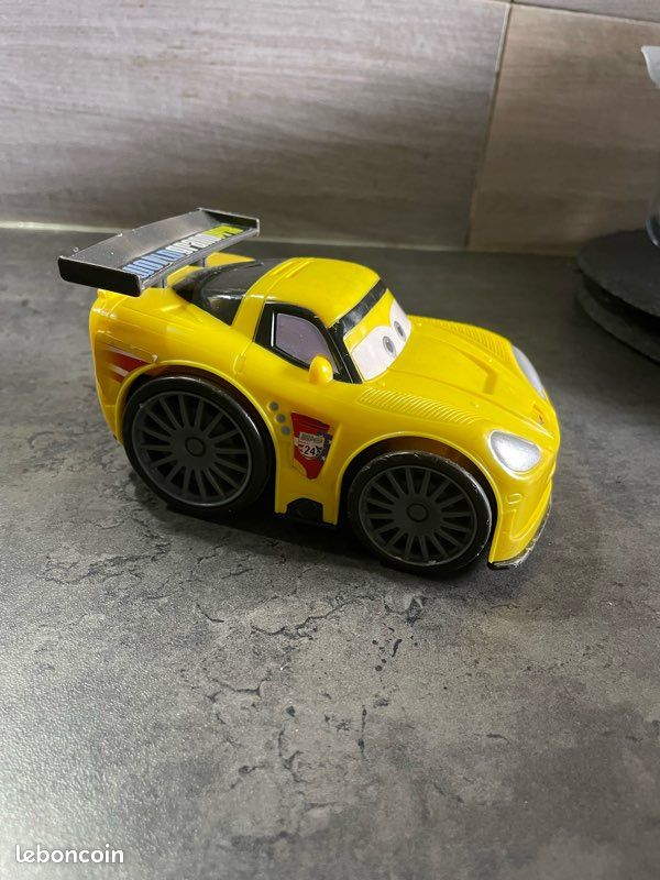 Voiture de la collection Car’s roule seule (image 1)