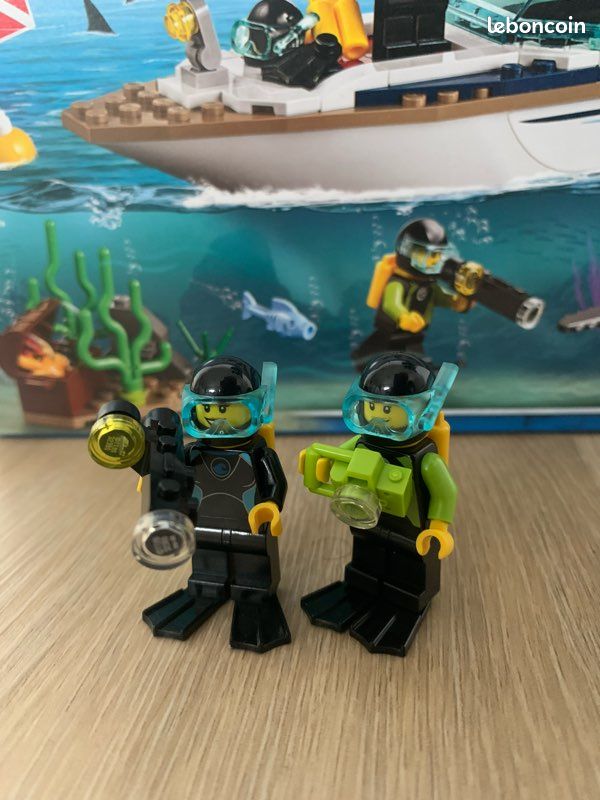Lego City Boat Float (image 4)
