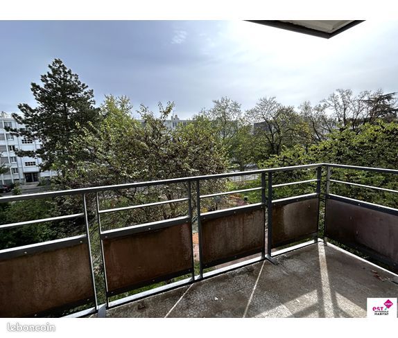 Appartement 4 pièces 80 m² · à Saint-Priest · 80 m² · 134 500 €