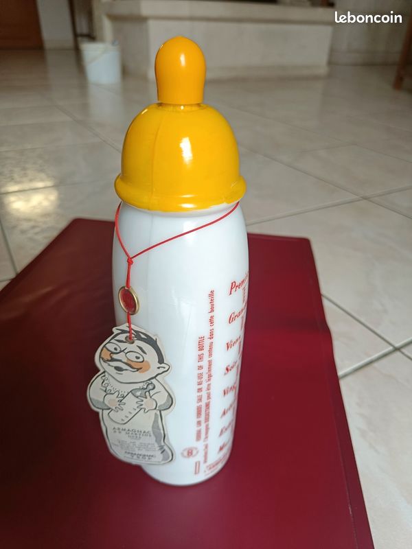 Bouteille décorative d'armagnac (image 2)