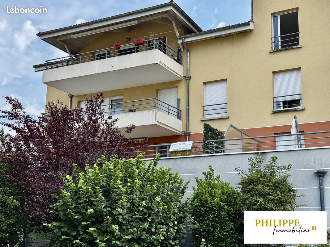 Appartement 3 pièces 68 m² · à Goncelin · 68 m² · 1 095 €