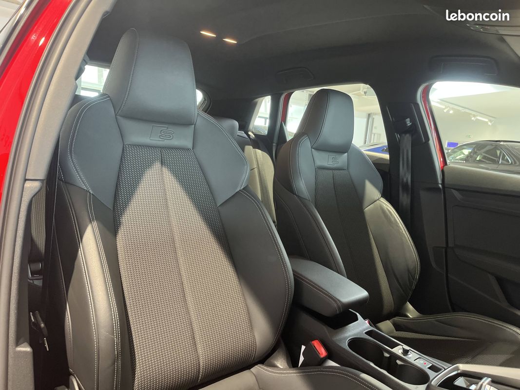 AUDI A3 Sportback 40 TDI 200 S tronic 7 Quattro S Line (image 22)