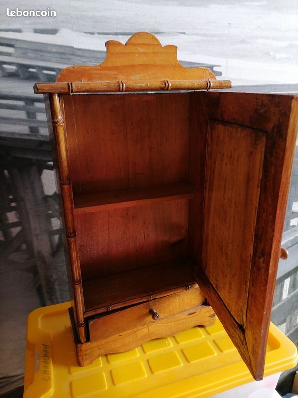 Armoire Lorraine miniature meuble maison poupée bois