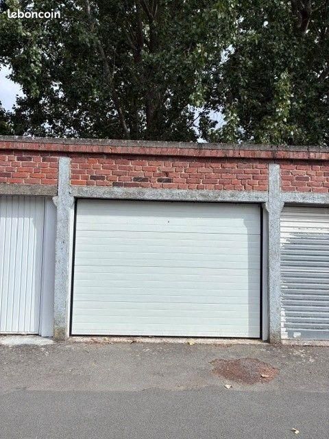Parking 1 pièce 15 m² · à Armentières · 15 m² · 13 500 €