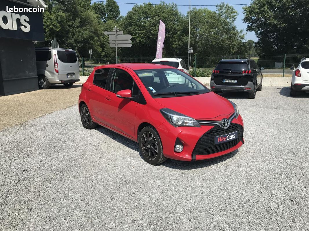 TOYOTA YARIS 1.3 - 100 VVT-i III 2011 Style PHASE 2 (image 3)