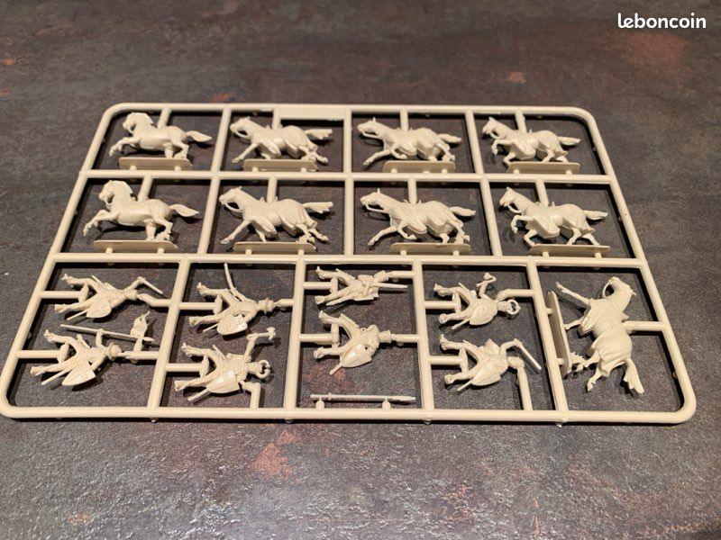 ITALERI Chevaliers (image 2)
