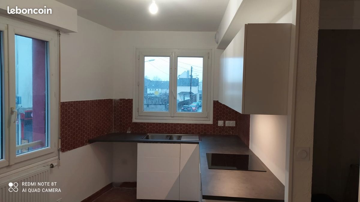 Appartement 5 pièces 100 m² · à Saint-Nazaire · 100 m² · 1 800 €/mois
