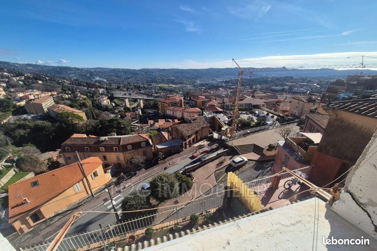 Appartement 1 pièce 26 m² · à Grasse · 26 m² · 150 000 €