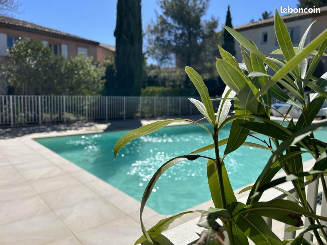 Maison 4 pièces 85 m² · à Mallemort · 85 m² · 312 700 €
