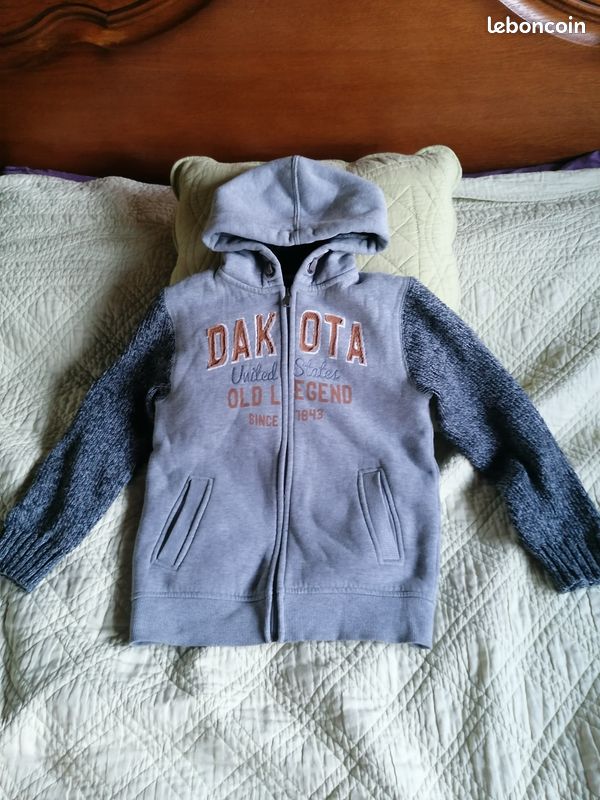 Gilets, pulls, sweet garçon 8 ans (image 8)