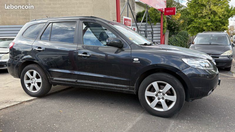 HYUNDAI SANTA FE 2.2 CRDI 155 cv 4WD EXÉCUTIVE - PAIEMENT EN 4 fois possible (image 9)