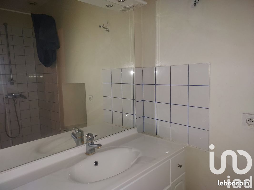 Maison de ville 4 pièces 92 m² - La Rochefoucauld-en-Angoumois 16110 (image principale 11)