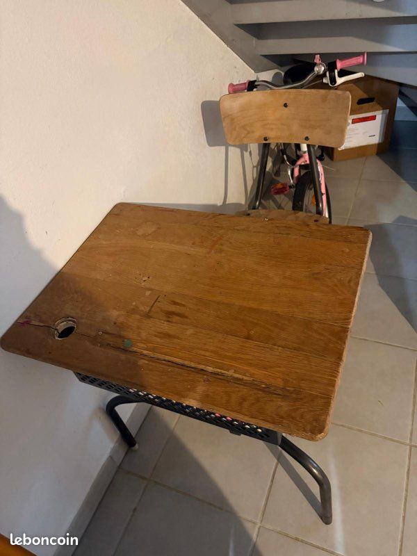 Bureau école ancien (image 1)