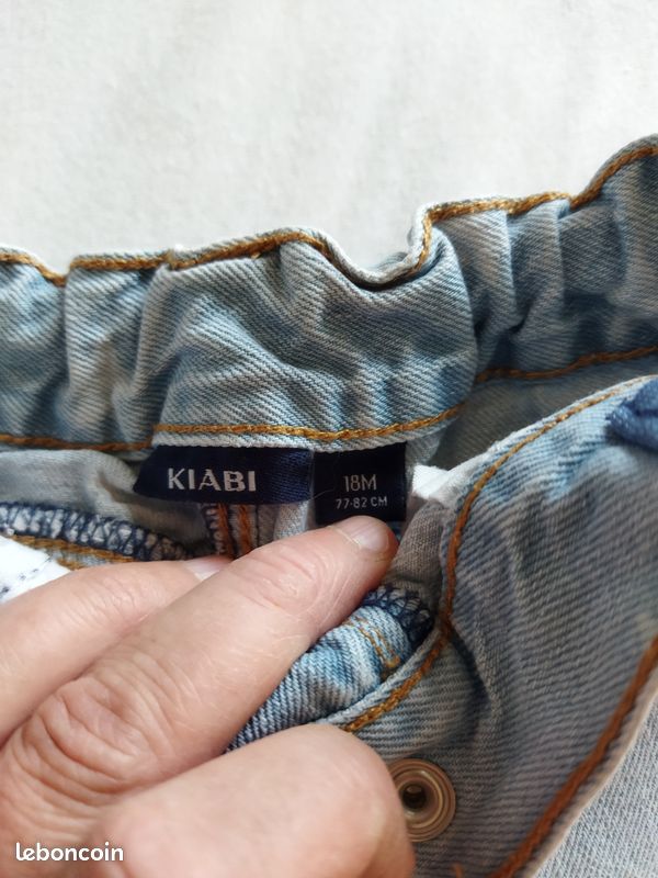 Short jean étoiles taille ajustable (image 4)