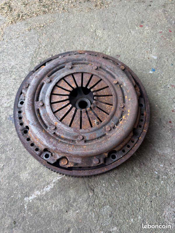 Volant moteur et embrayage Volvo 940 B230FT M90 (image 2)