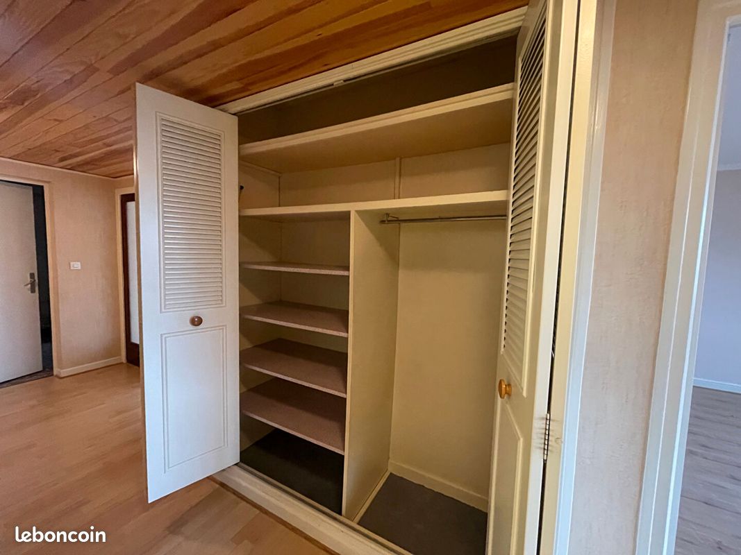 Appartement a louer vandoeuvre-les-nancy - 4 pièce(s) - 98 m2 - Surfyn