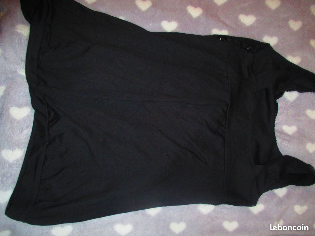 Haut noir avec brillants Neuf T40/42 (image 3)