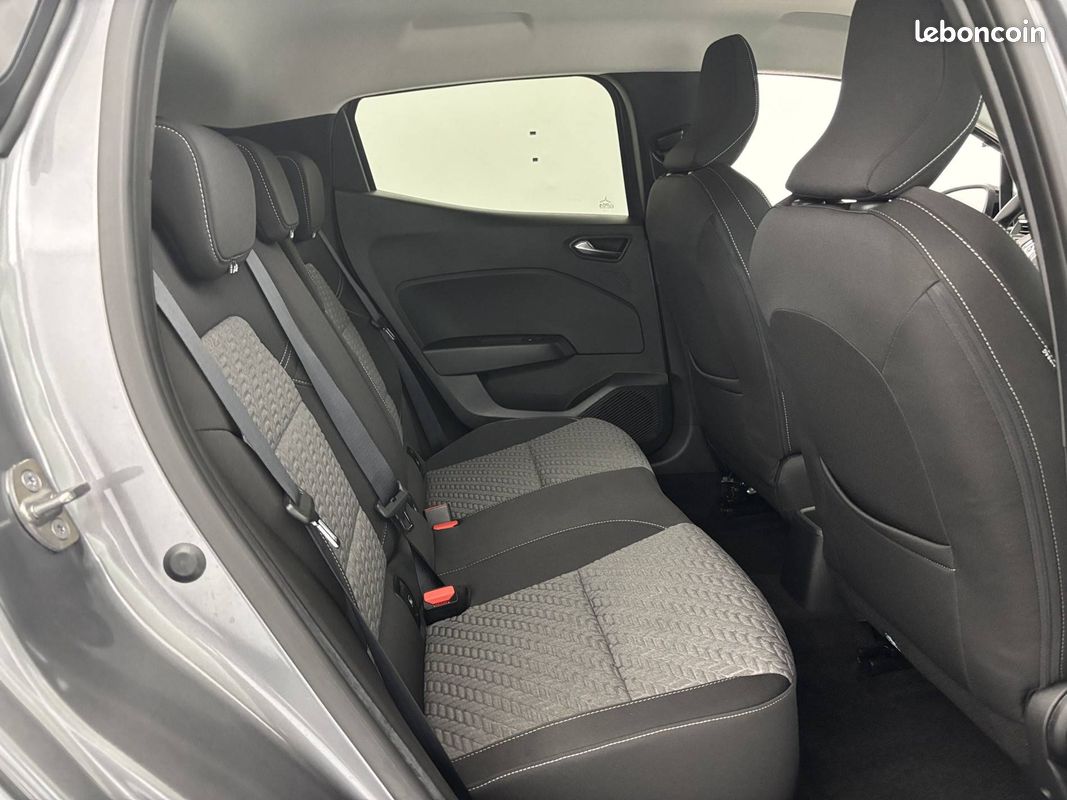 RENAULT Clio SCe 65 Evolution (image 16)