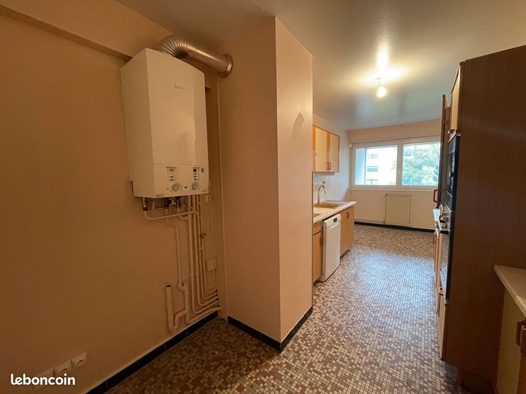 Appartement a louer vandoeuvre-les-nancy - 4 pièce(s) - 98 m2 - Surfyn