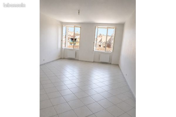 Appartement 1 pièce 43 m² · à Toulon · 43 m² · 125 000 €