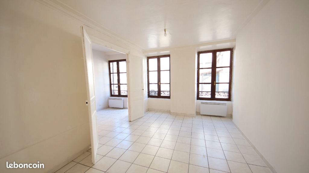 Appartement 1 pièce 30 m² · à Château-Thierry · 30 m² · 330 €/mois