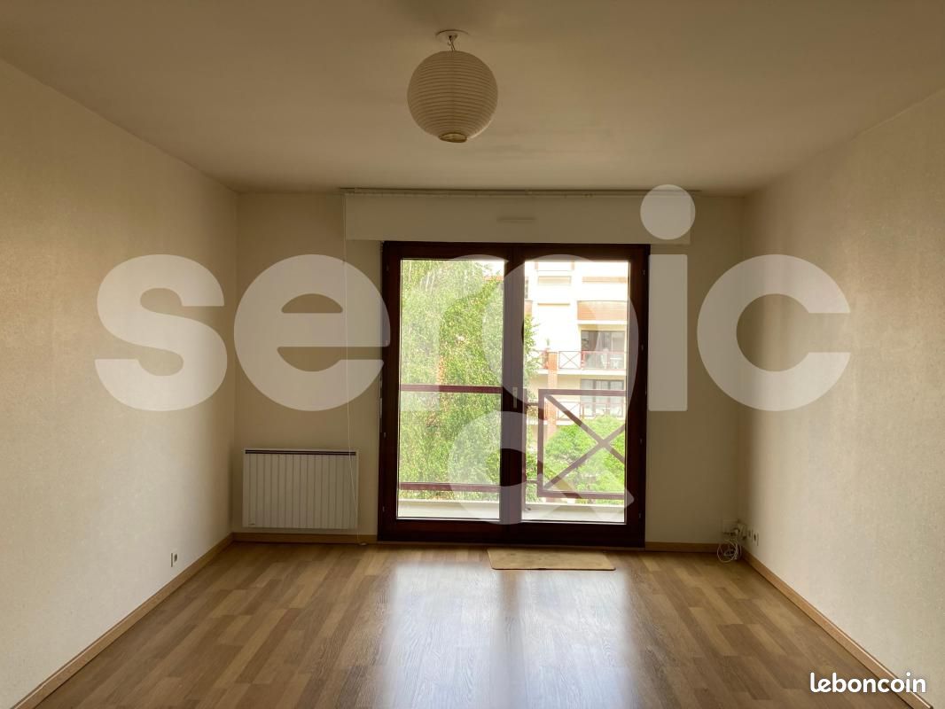 Appartement 3 pièces 62 m² · à Lille · 62 m² · 1 052 €