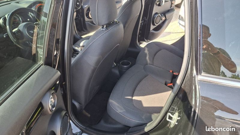 Mini MINI 5 PORTES COOPER D 116CH (image 8)