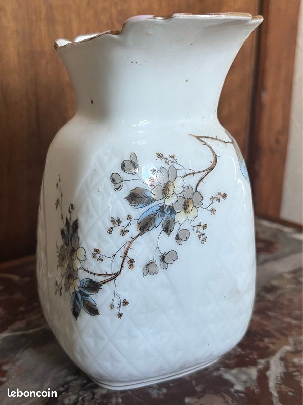 Pot à lait ancien porcelaine de Paris décor d’oiseaux et fleurs polychromes (image 16)