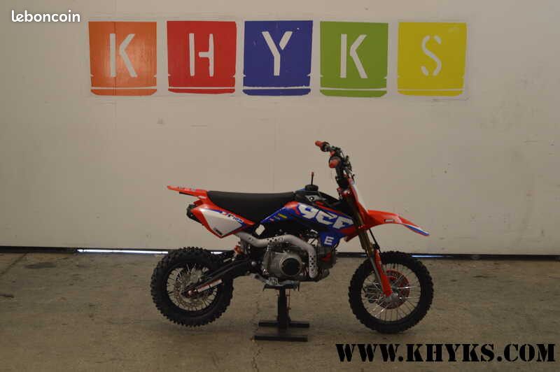 Ycf Moto Cross Usata 125 YCF 125 START-F-LTD 2022 Occasion à 1490