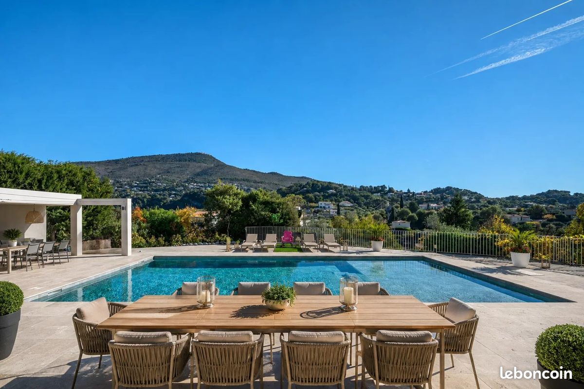 Maison 6 pièces 267 m² · à Colomars · 267 m² · 1 499 000 €