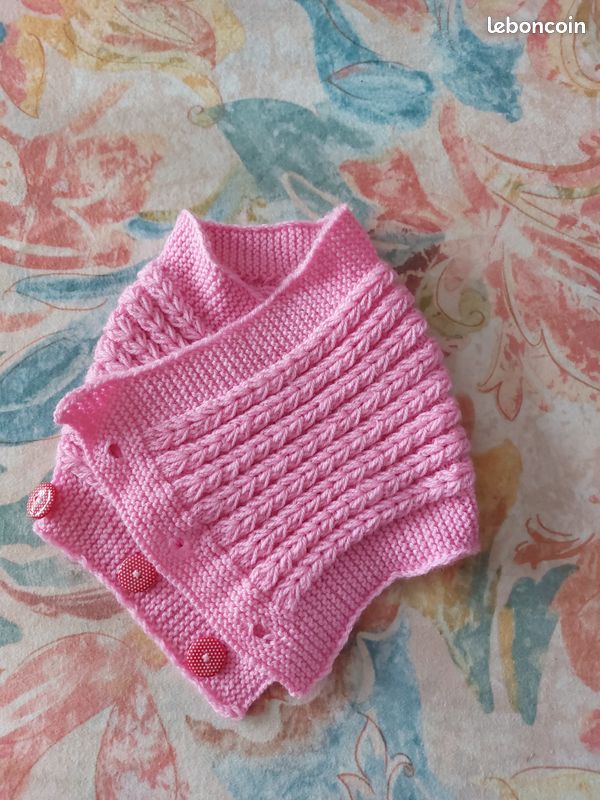 Bonnet et écharpe point tricot coeur pouvant se nouer fillette pour 2 / 3 ans (image 5)