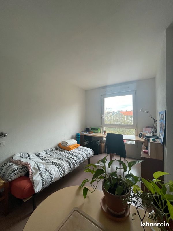 Appartement 1 pièce 18 m² · à Limoges · 18 m² · 367 €