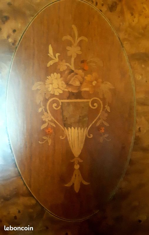 Don d'une armoire et d'une tête de lit assorties (image 3)