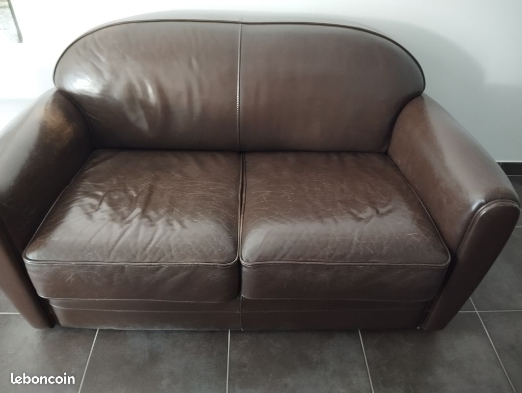 Fauteuil et canapé club cuir (image 4)