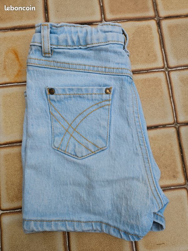 Short en jean T 10 ans (image 2)