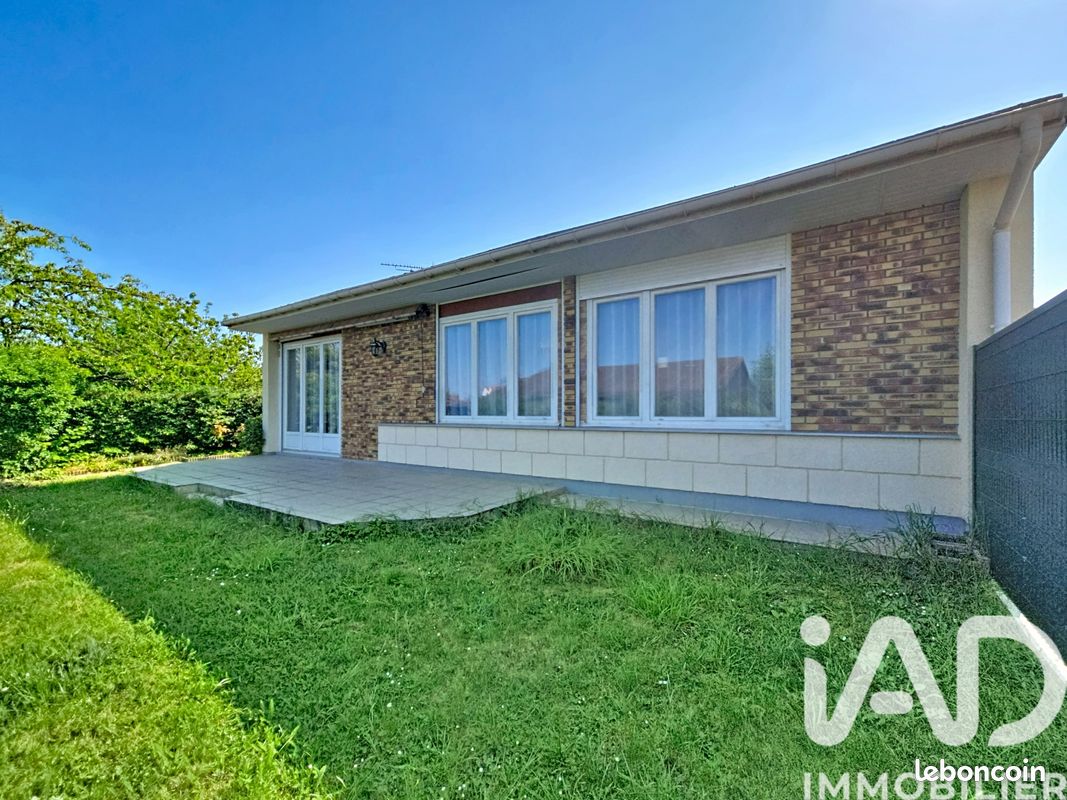 Maison 3 pièces 83 m² · à Saint-Pierre-du-Perray · 83 m² · 252 000 €